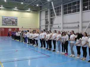 Соревнования «Веселые старты», посвященные Дню Матери