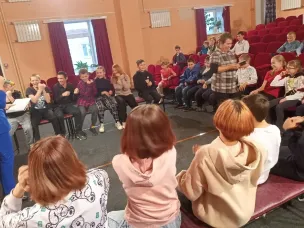 Музыкально-познавательно-развлекательная программа «КРАСКИ ОСЕНИ»