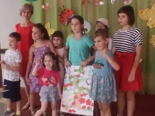 Познавательно-развлекательная программа «Август-месяц идет – с собой Спасы зовет»