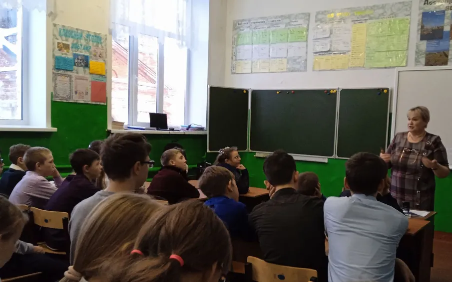 Общественный помощник по правам человека в г.о. Воротынский Корнилова Л.П. провела Единый урок «Права человека»