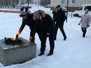 Памятный митинг ко Дню Героев Отечества