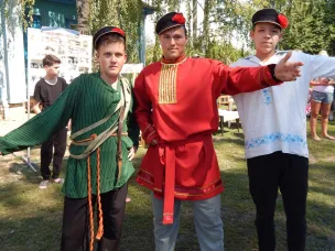 День села Разнежье