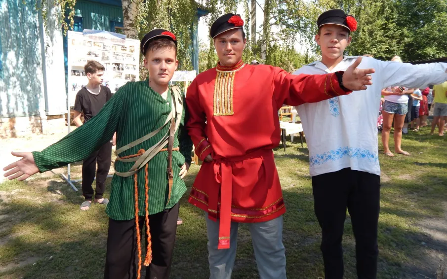 День села Разнежье