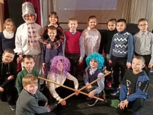 Игровая программа «До свидания, Дед Мороз!»