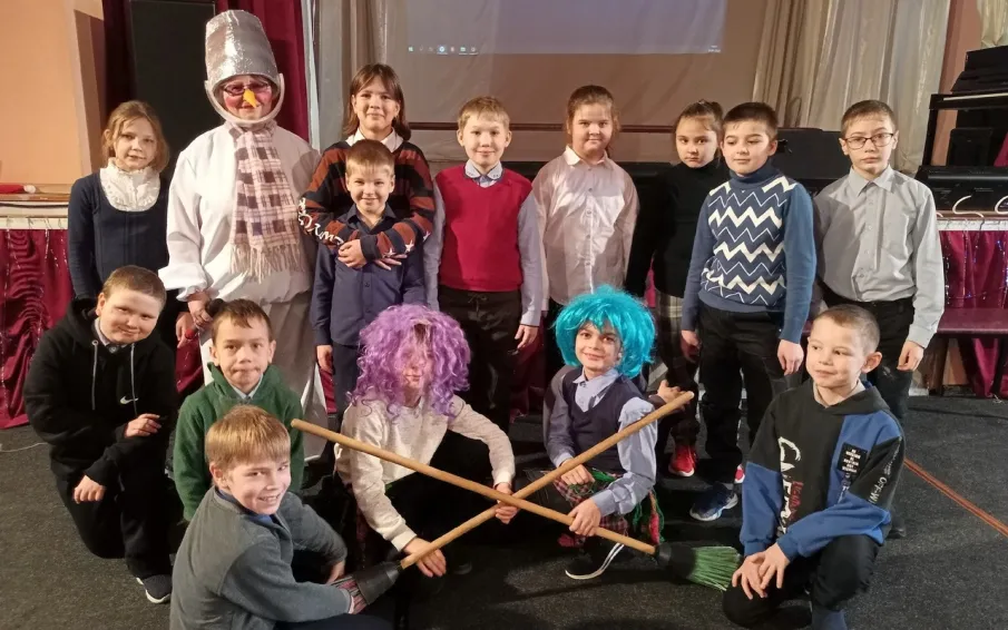 Игровая программа «До свидания, Дед Мороз!»