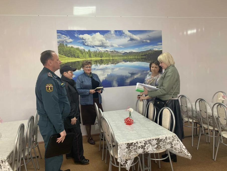 Приемка образовательных организаций, организующих отдых и оздоровление детей в летний период 2022 года