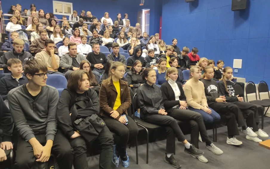 Встреча с писателем Евгением Рудашевским